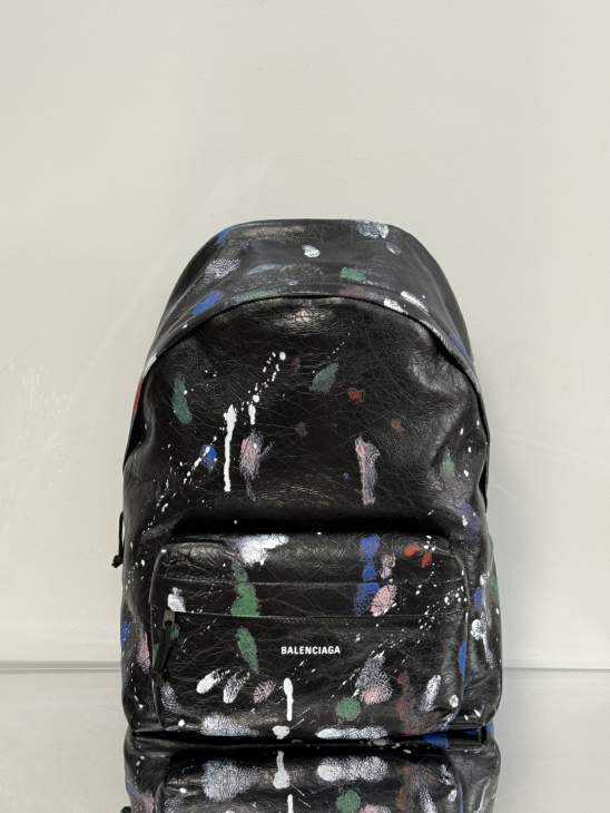 Picture of Balenciaga Handbags _SKUfw238076250fw